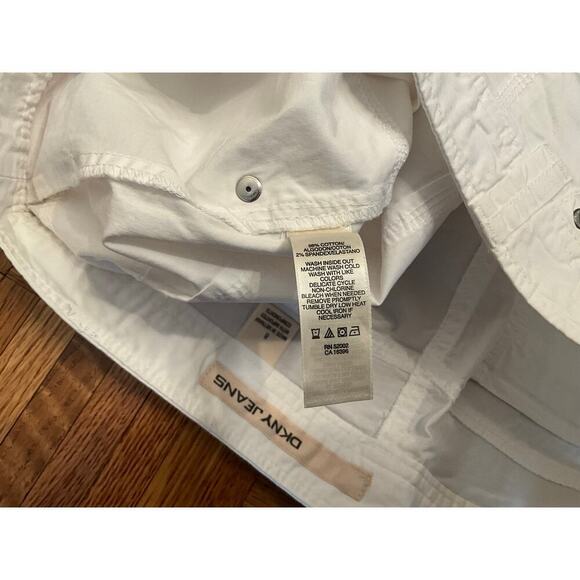 DKNY Mid Rise Linen Chino Shorts Pouch Pockets Stretch White Womens Size 8 NEW - Picture 6 of 6